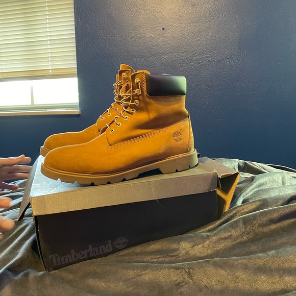 Mens Size 13 timberland tan - Picture 6 of 6